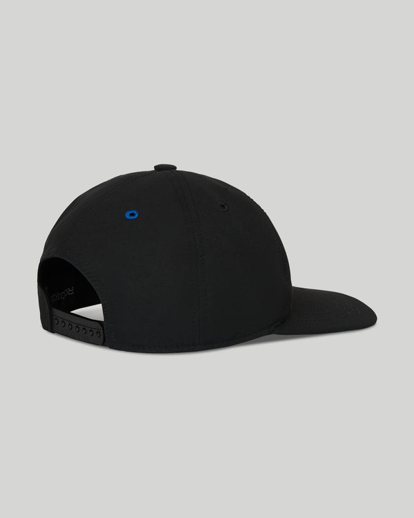 Black cap on a light gray background